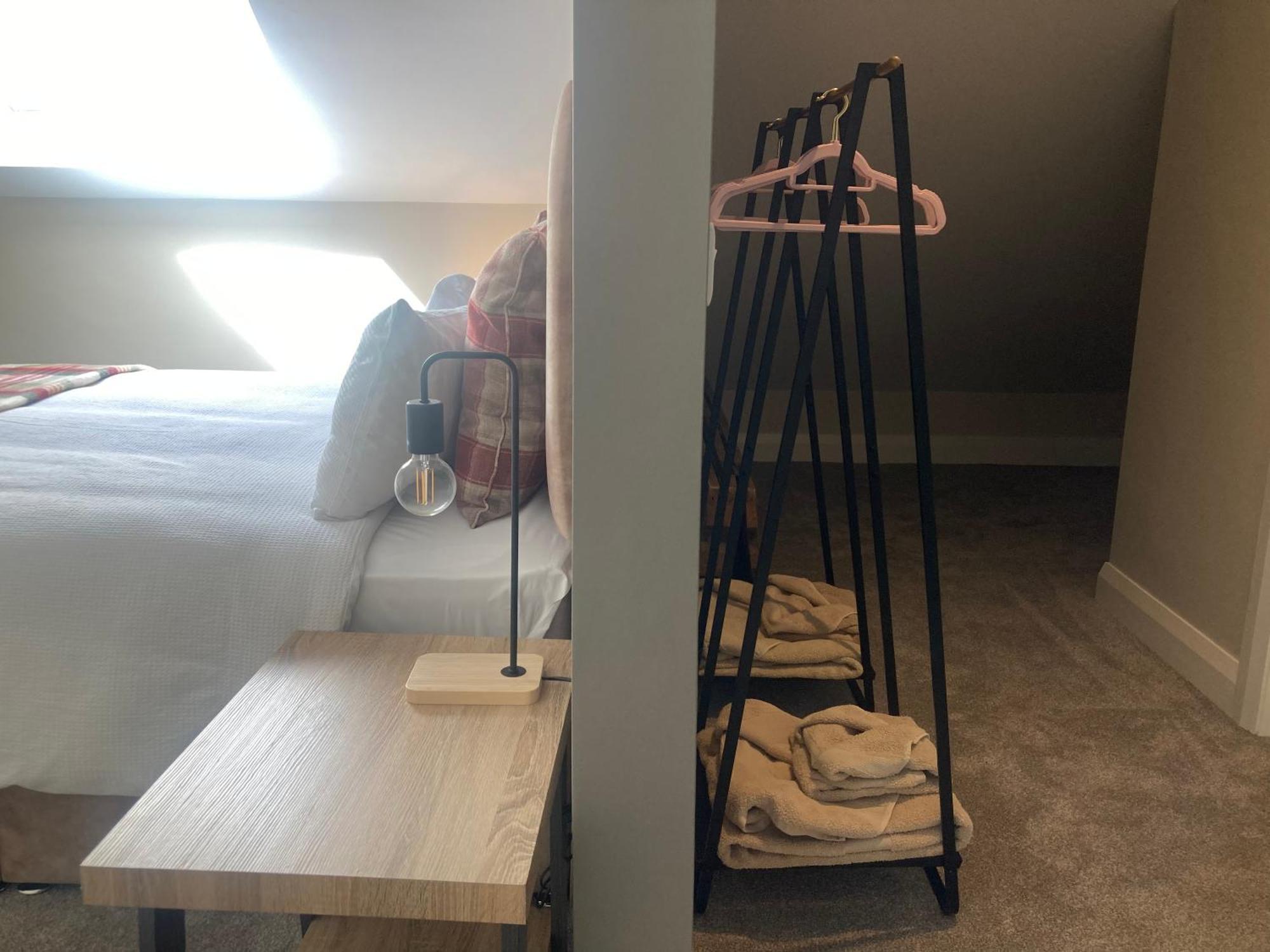 Luxury Country Escape Apartment เอนนิส ภายนอก รูปภาพ